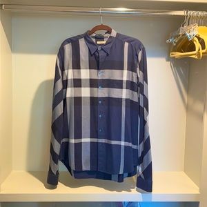 Burberry Brit check button down XL